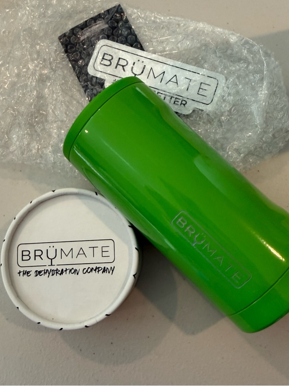 BRÜMATE Lime Green Insulated Slim Can Cooler
